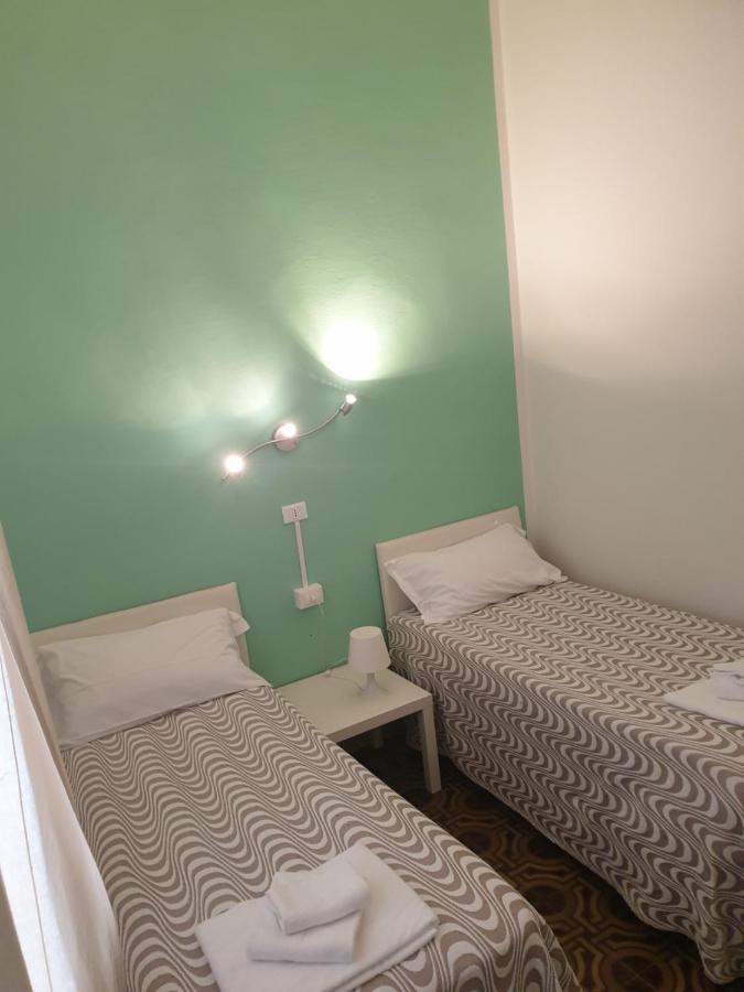 לידו די קאמאיורה Hotel Mirafiori מראה חיצוני תמונה