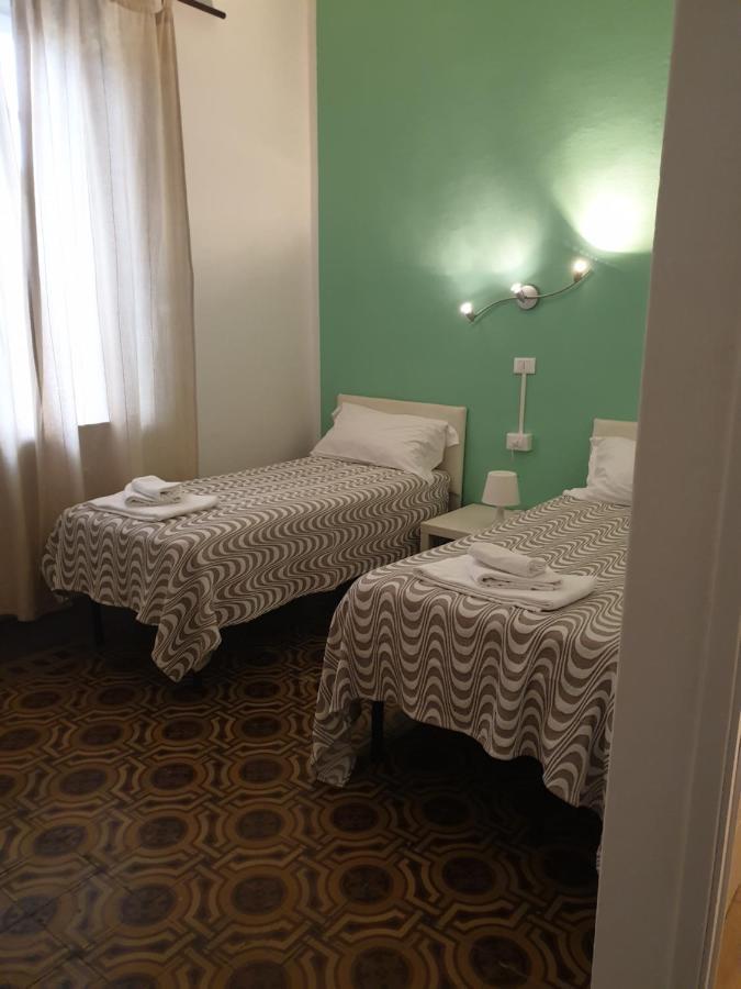 לידו די קאמאיורה Hotel Mirafiori מראה חיצוני תמונה